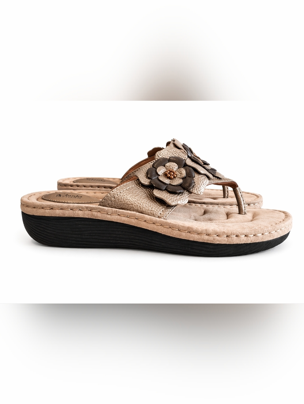 Clarks Artisan Floral Leather Wedge l Sandals Sz.8.5 Taupe Comfort Boho Casual - Picture 7 of 16
